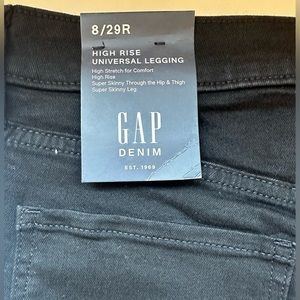 Black GAP jeans